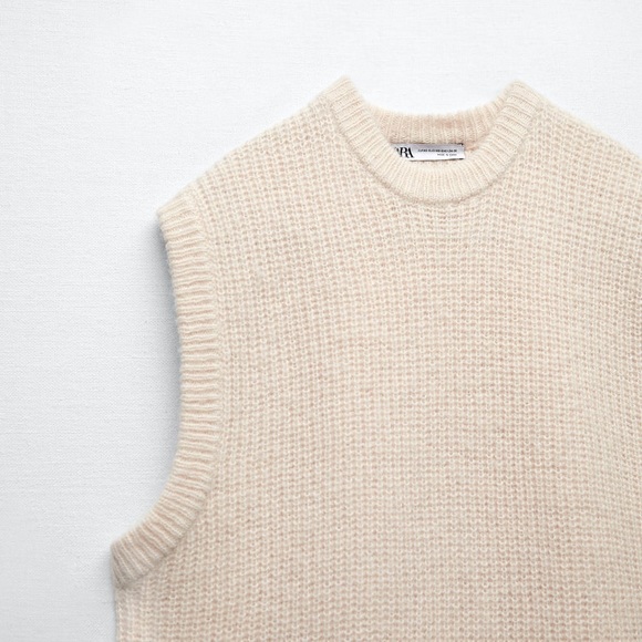 Zara long knit vest - Picture 7 of 9